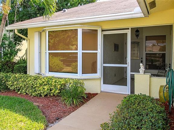 3rd image of 11115 SE Sea Pines Cir