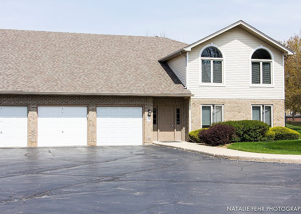 1st image of 2619 Crescenzo Dr