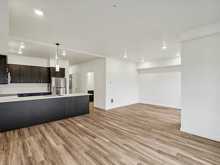 This floorplan features an enormous living area, kitchen, and a flex space for dining, an office, or anything else. This floorplan features an enormous living area, kitchen, and a flex space for dining, an office, or anything else.