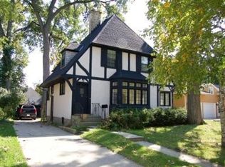 108 Kensington Dr, Madison, WI 53704