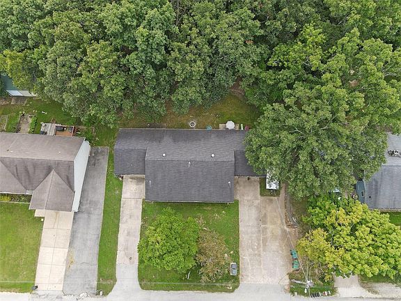 3rd image of 4424 Mockingbird Ln #4428