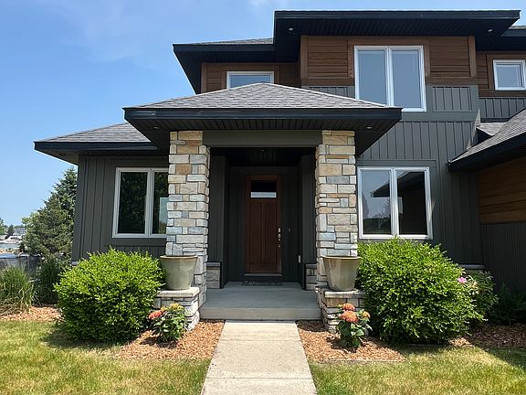 4th image of 5618 18th Ave