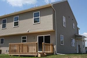 4th image of 567 Farmview Ln