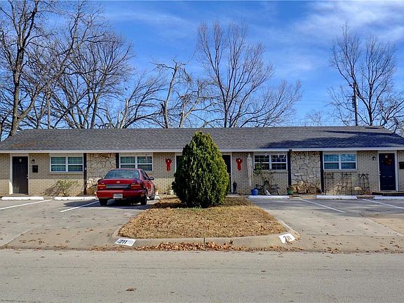 2nd image of 211 Skyway Dr