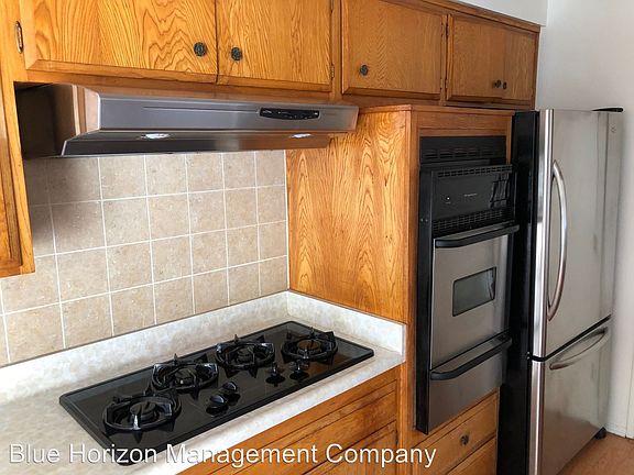 4th image of 455 Carlo Dr