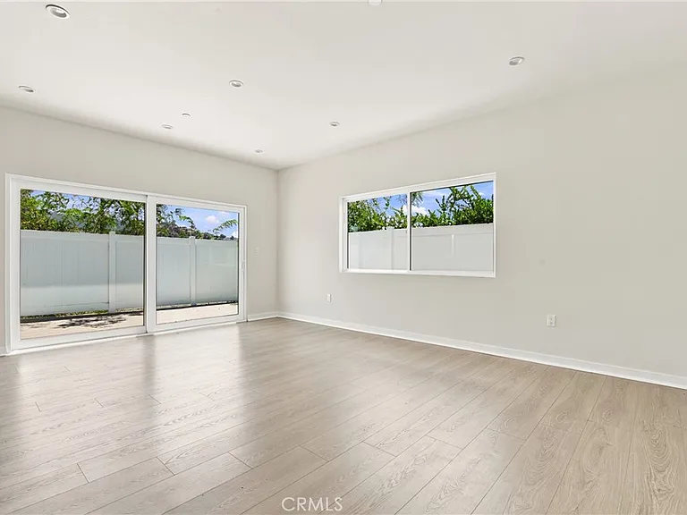 6944 Valmont St — Photo 11