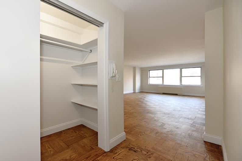 1st image of 1767 2nd Ave #8G