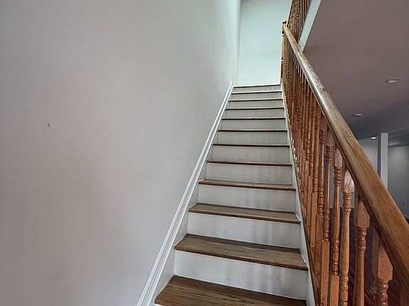 4th image of 62 Lafayette St #2