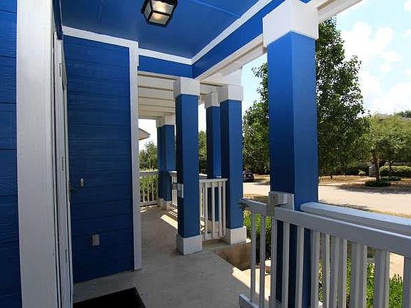 4th image of 100 Fire Island Dr