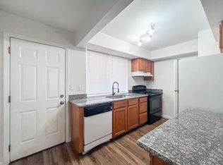 807 Vouray Dr APT C, Kenner, LA 70065