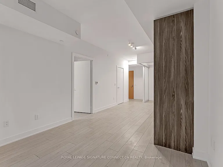 15 Mercer St #405 — Photo 8