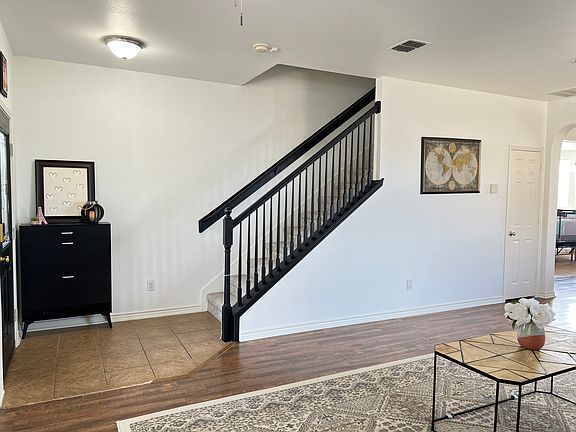 4th image of 2728 Waterdance Dr
