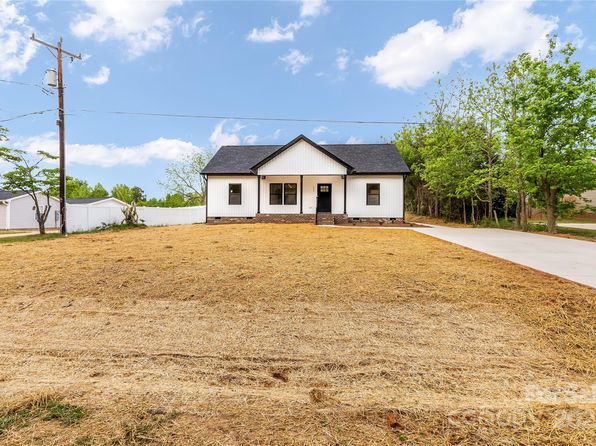605 Stirewalt Rd, China Grove, NC 28023