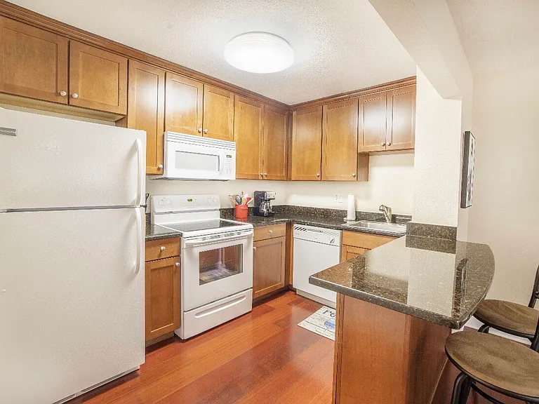 210 Dali Blvd S #303 — Photo 11