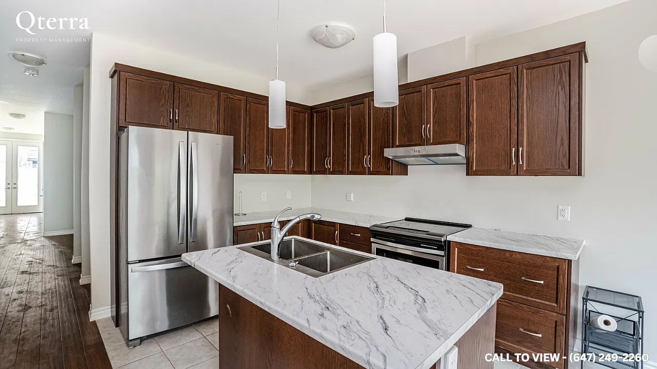 4 bed, 2.5 bath, 2000 sqft, $2,595 — Photo 2