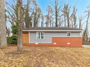 702 E Farriss Ave, High Point, NC 27262