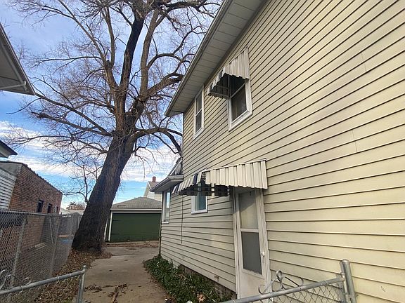 2nd image of 3217 Mishawaka Ave