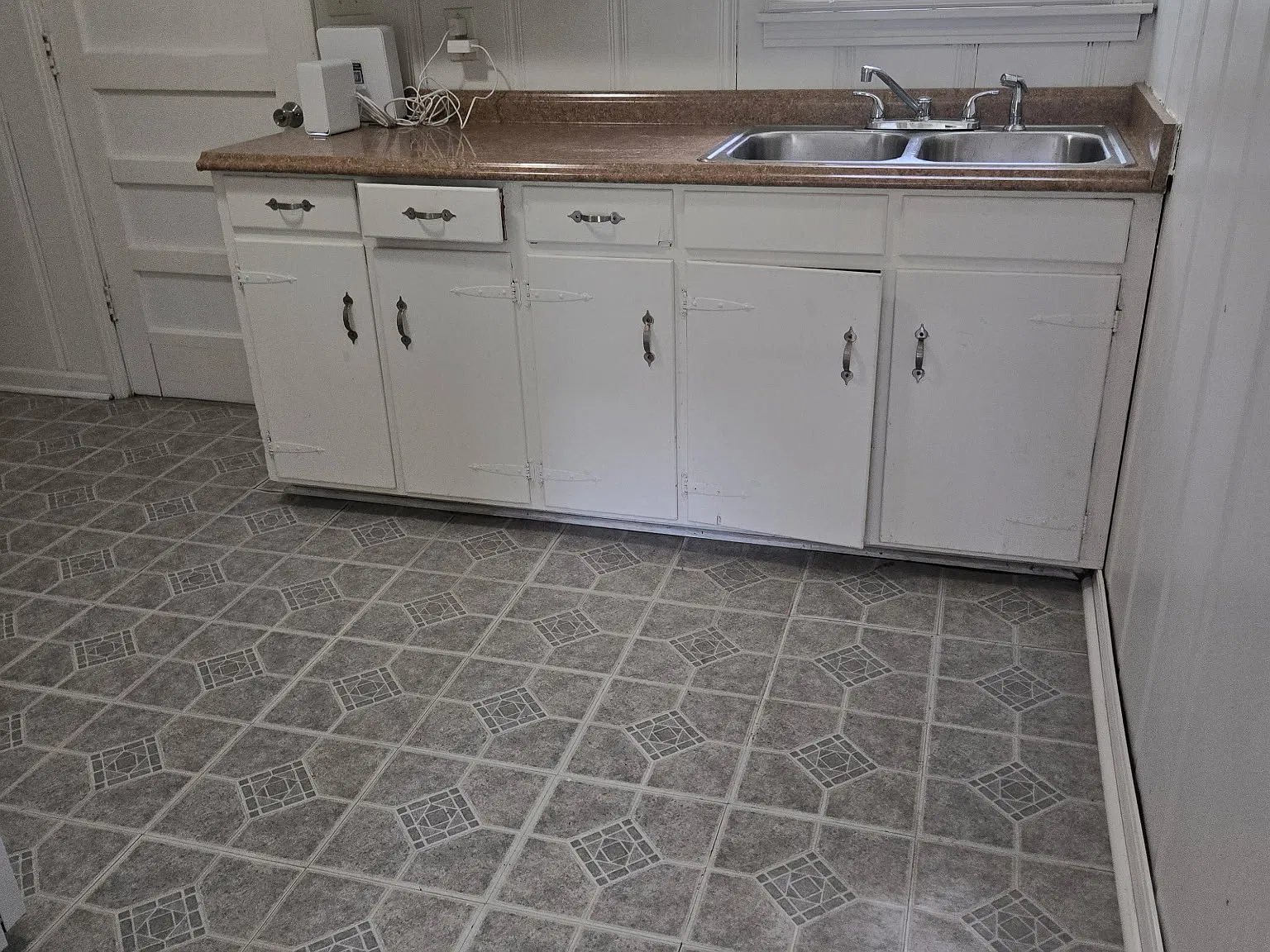 1 bed, 450 sqft, $1,100 — Photo 4