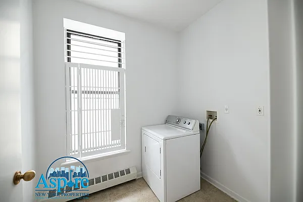 Sold by Aspire New York Properties LLC | media 16