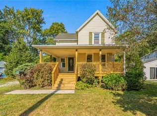 474 1st St, Geneva, OH 44041