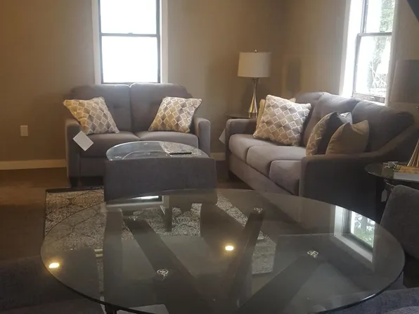 32 Allen St #2, Presque Isle, ME 04769