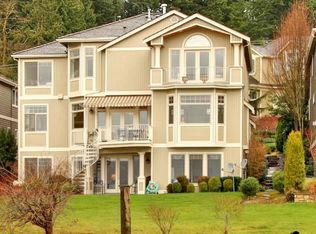 3210 W Lake Sammamish Pkwy SE, Bellevue, WA 98008