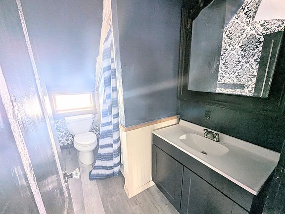 29th image of this home