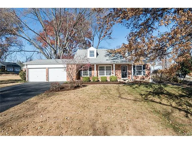 105 Windcliffe Dr photo 1