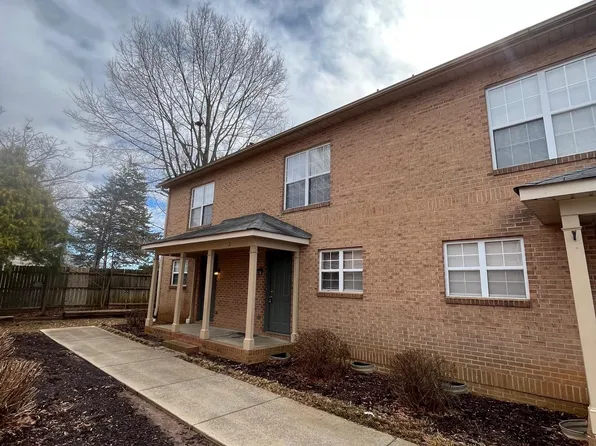 1244 Main Avenue Dr NW APT 2, Hickory, NC 28601