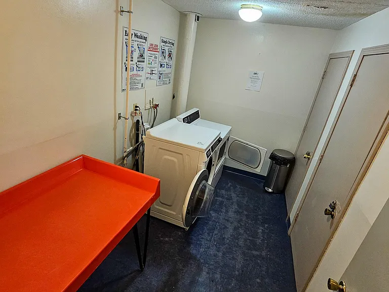 114 Capitol Hill Dr #1 — Photo 22