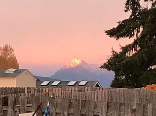 850 E Belfield Ave, Sequim, WA