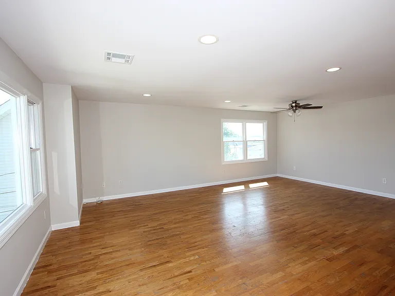 130 Orchard St #2 — Photo 4