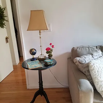Rented by Chartwell Manhattan Realty | media 24