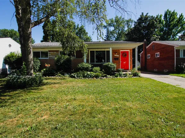 1002 E Windemere Ave, Royal Oak, MI 48073