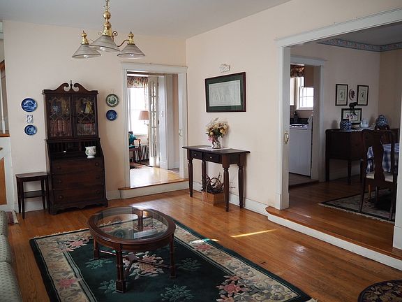 3rd image of 2926 N Atlantic St