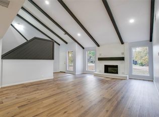 605 Jeff Davis Ct, Conroe, TX 77302