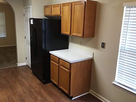 5th image of 3170 Olde Sutton Parke Dr
