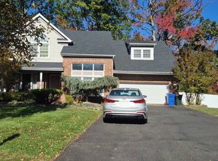 23 Oakland Rd, Old Bridge, NJ 08857