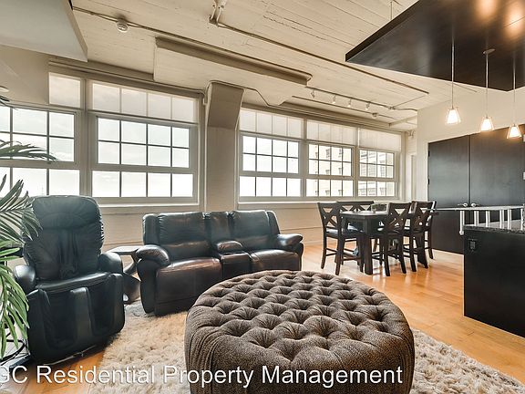 2nd image of 2600 W 7th St APT 1601