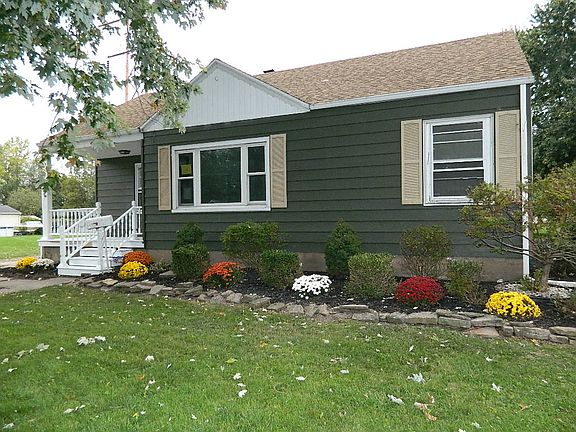 5th image of 148 Hagen Ave
