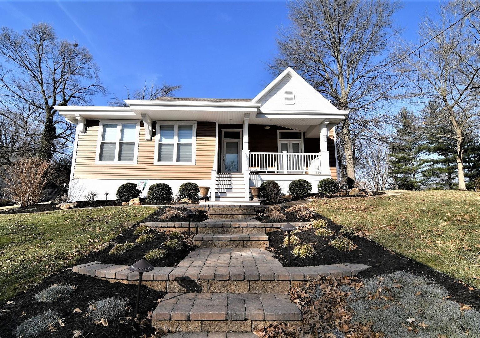 320 E Jennings St, Newburgh, IN 47630 Zillow