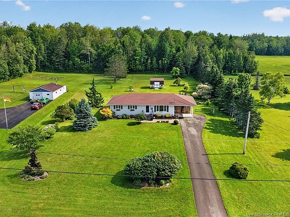 2nd image of 232 Babineau Rd