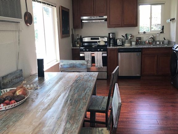 2nd image of 1618 Citrus St APT A