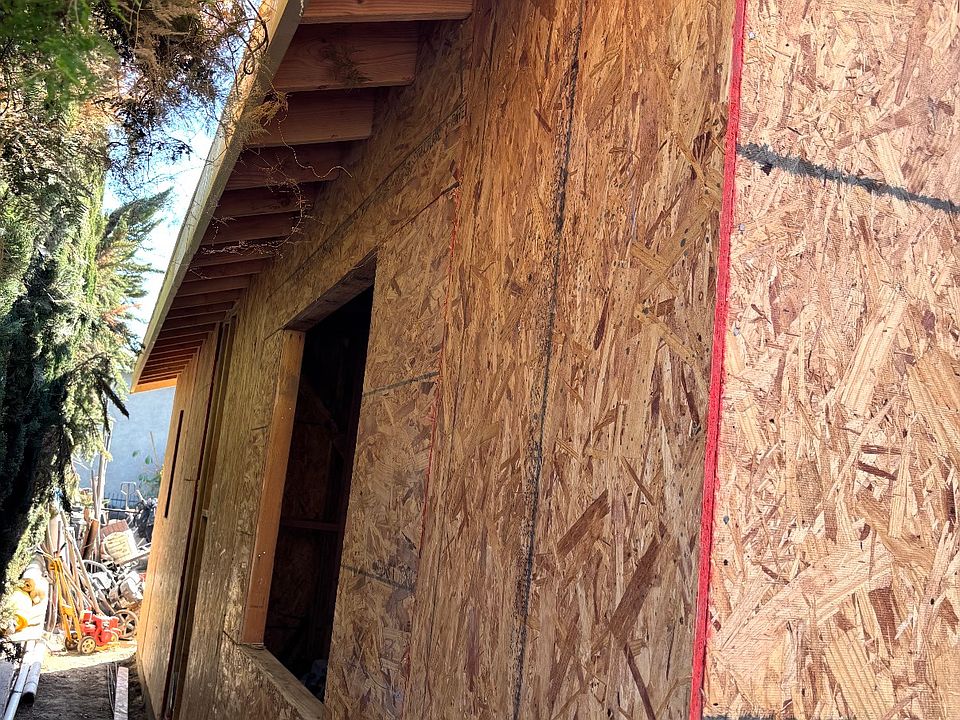 2nd image of 5325 Olive Ave