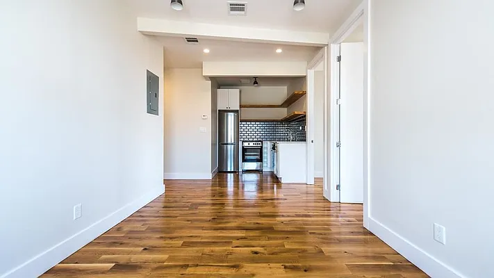 Rented by Nooklyn NYC LLC | media 34