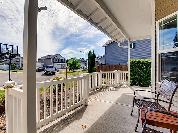 4th image of 15518 NE 82nd Cir
