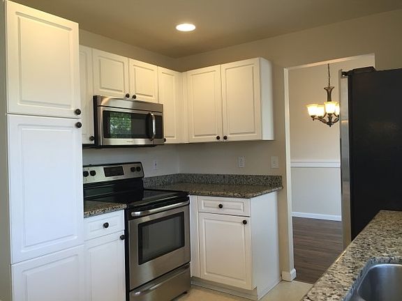 5th image of 21823 41st Avenue Ct E