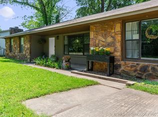 607 S Choctaw Ave, Claremore, OK 74017