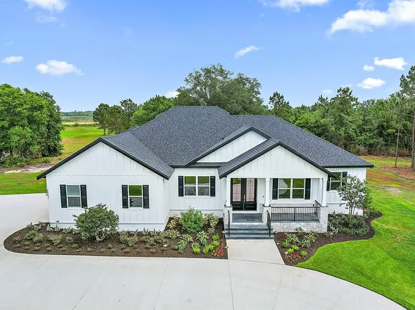 26032 Splendid Meadow Ct, Tavares, FL 32778