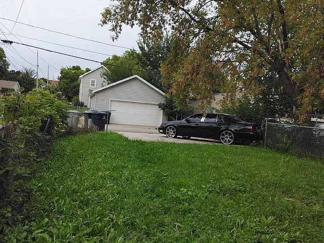 2 bed, 800 sqft, $1,000 — Photo 2